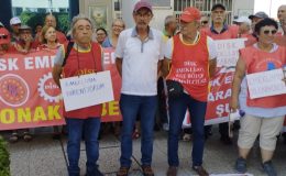 Ekonomi uçuyor millet sürünüyor