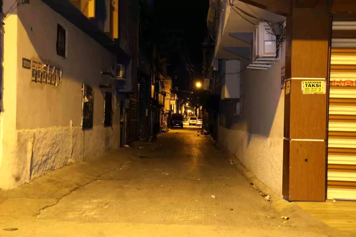 Adana’da Boşanma Kavgası: Kadın ve Babası Vuruldu
