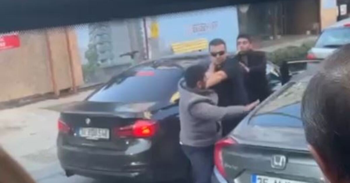 İETT şoförü ile otomobil sürücüsü arasında tekmeli yumruklu ‘yol verme’ kavgası