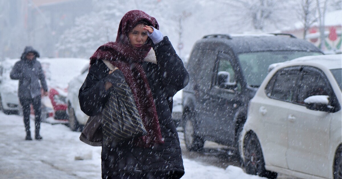 Meteoroloji’den bu bölgeler için kar yağışı ve sağanak yağmur uyarısı